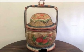 指尖藏雅韵，竹编载千年——传统竹编工艺品的传承与新生