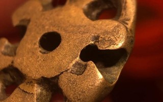 藏传老器物辨伪，磨损痕迹判断传世年代