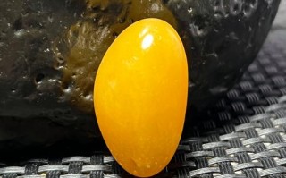 金丝玉油性质感分辨，戈壁原石油润度与人工打蜡提亮差异