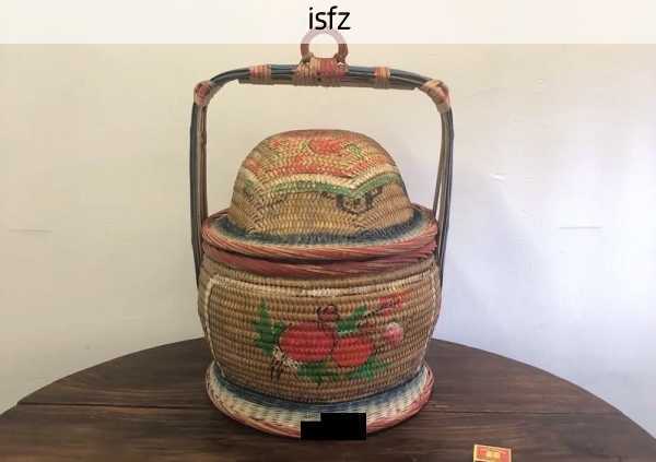 指尖藏雅韵，竹编载千年——传统竹编工艺品的传承与新生