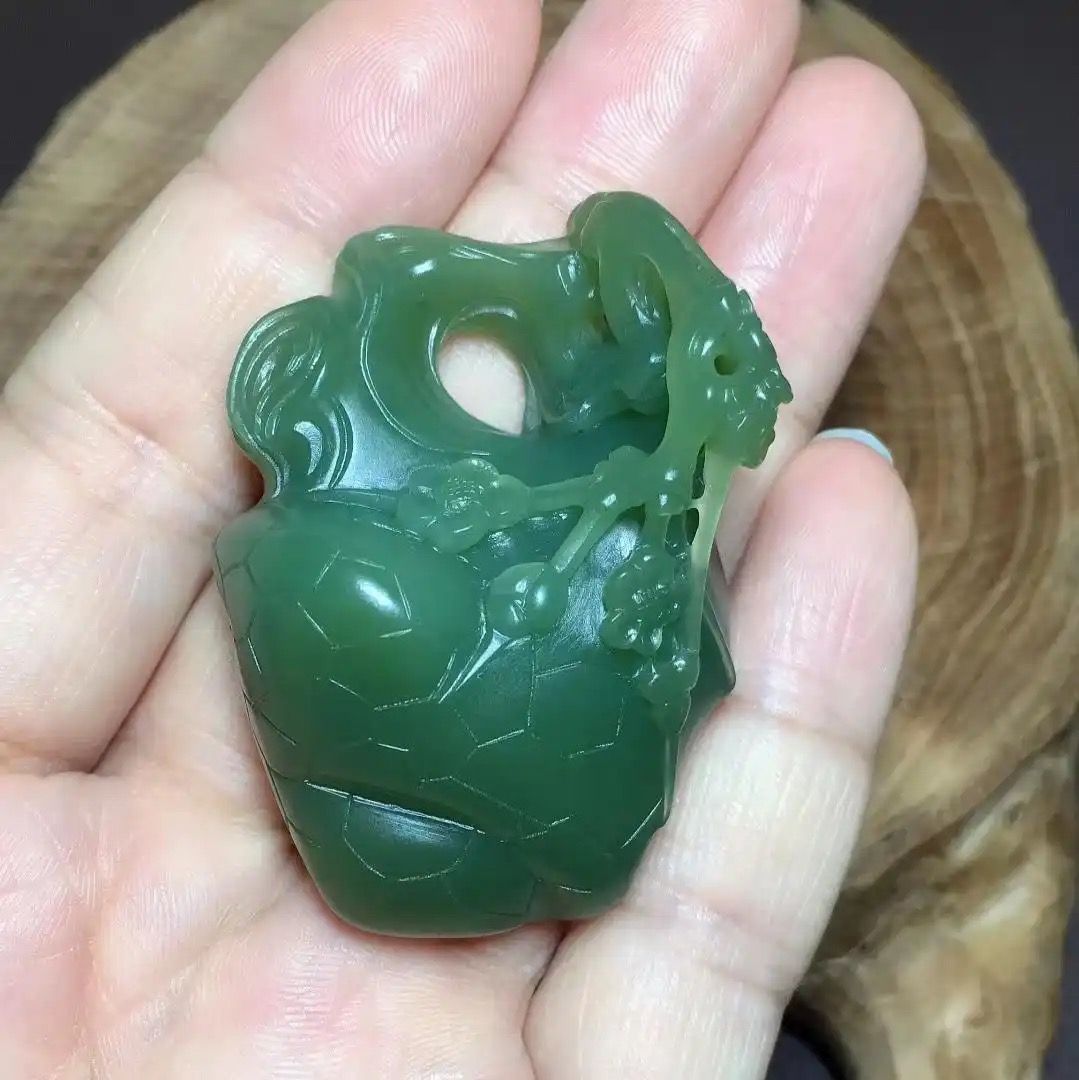 岫岩玉产地与品类细分：河磨玉、黄白老玉、花玉优劣全对比