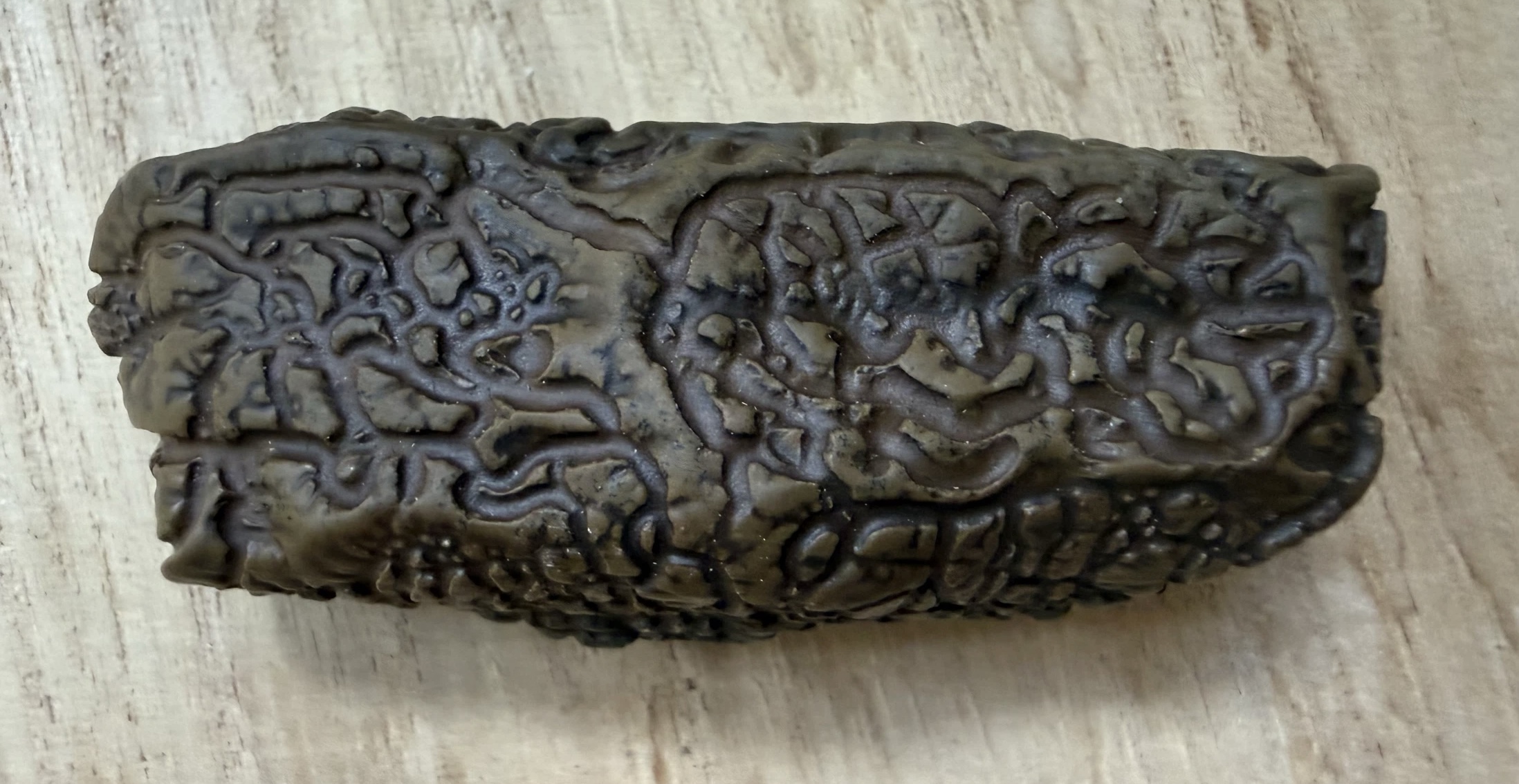 万古契文，一石藏千秋——天然长条皱纹石赏记
