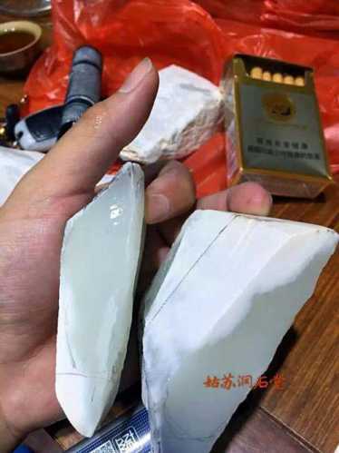 俄料优化造假揭秘，浸蜡补胶美容常见处理手段详解