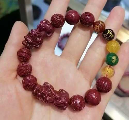 珠串日常存放防虫防潮，各类珠串养护小窍门