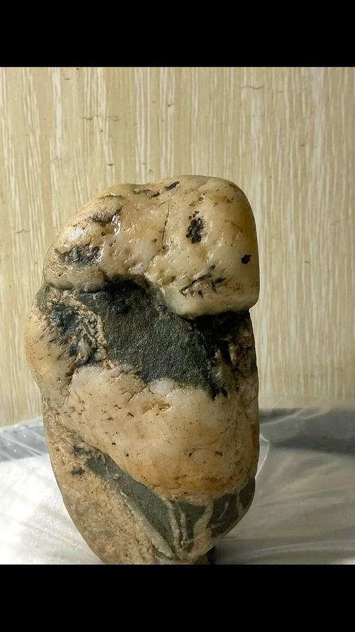 挑选象形石核心要点，象形石贵在天然不刻意雕琢
