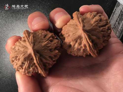 盘玩文玩核桃常见错误，很多玩家越盘越发黑