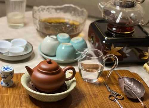 茶席设计器物搭配，茶席主器与配饰怎么选