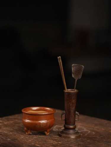 香事雅器收藏入门，集市辨别老香器现代仿香器