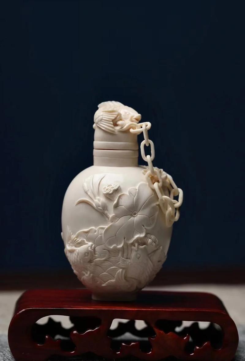 鼻烟壶器型品鉴，传统鼻烟壶的经典造型赏析